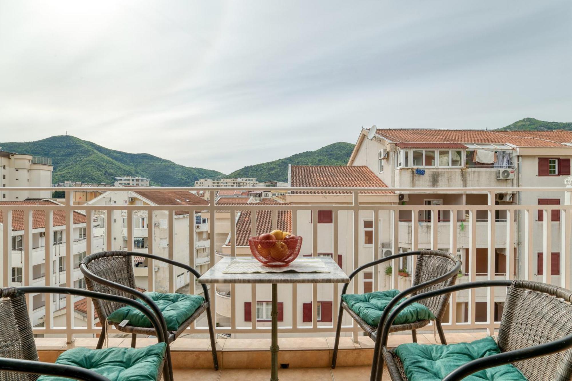 Comfort Apartment Near The Beach Budva Exterior foto